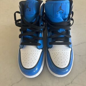 Jordan Kids' Sneakers in Blue and White